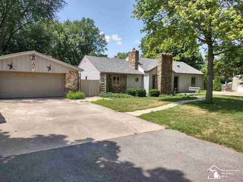 8809 Crabb, Temperance, MI 48182 photo 3