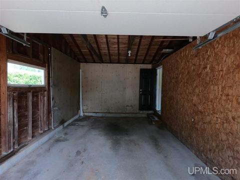w4024 Us 2, Powers, MI 49874 photo 5