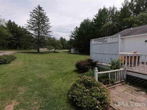 w4024 Us 2, Powers, MI 49874 photo 2