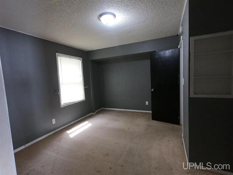 w4024 Us 2, Powers, MI 49874 photo 15