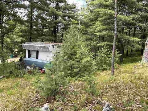 709 Piney Woods, Harrison, MI 48625 photo 1