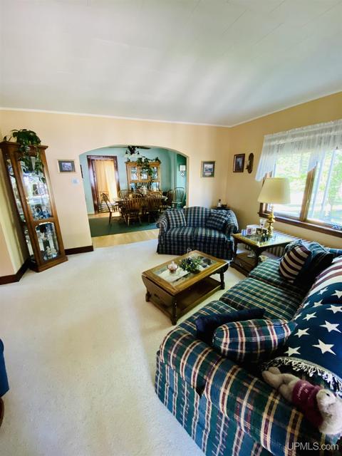 132 E Clark St, Negaunee, MI 49866 photo 5