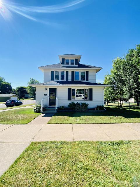 132 E Clark St, Negaunee, MI 49866 photo 1