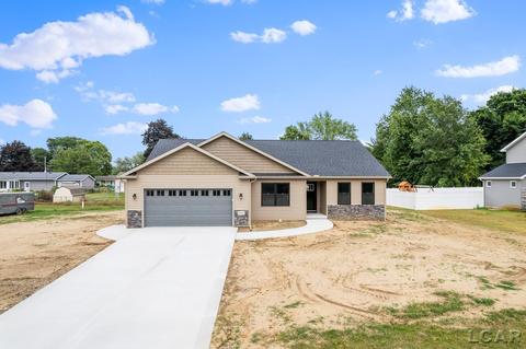 3311 Pender, Adrian, MI 49221 photo 1