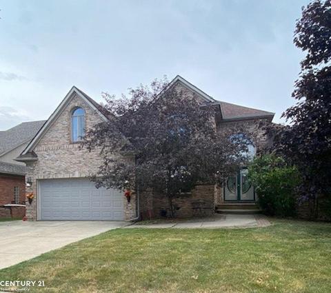 17548 Augusta Dr, Macomb, MI 48042 photo 1