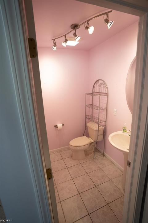 17548 Augusta Dr, Macomb, MI 48042 photo 19