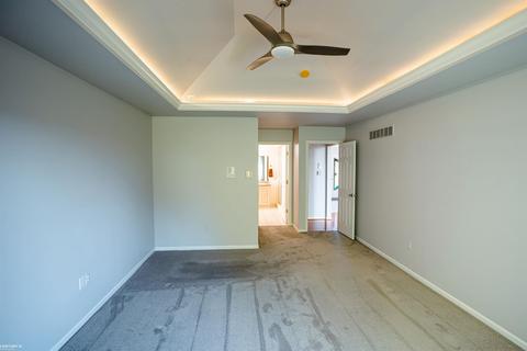 17548 Augusta Dr, Macomb, MI 48042 photo 21