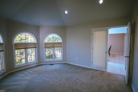 17548 Augusta Dr, Macomb, MI 48042 photo 17