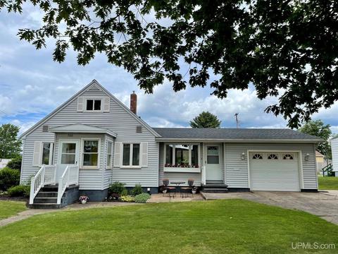 703 Elliott, Ishpeming, MI 49849 photo 1