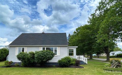 703 Elliott, Ishpeming, MI 49849 photo 6