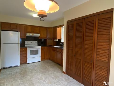 7186 Maplewood, Temperance, MI 48182 photo 14