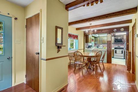 8600 Jackman Rd, Temperance, MI 48182 photo 12