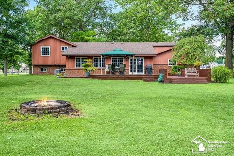 8600 Jackman Rd, Temperance, MI 48182 photo 45