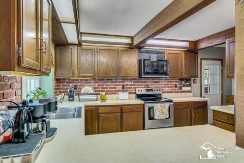 8600 Jackman Rd, Temperance, MI 48182 photo 14