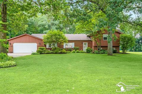 8600 Jackman Rd, Temperance, MI 48182 photo 1