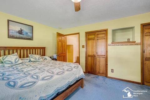 8600 Jackman Rd, Temperance, MI 48182 photo 32