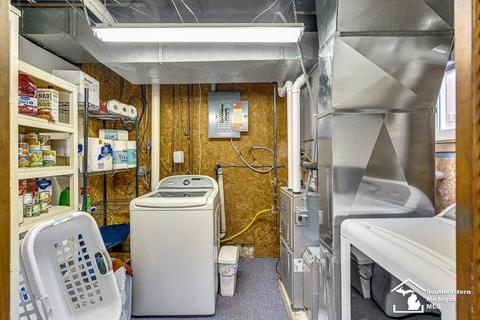 8600 Jackman Rd, Temperance, MI 48182 photo 41