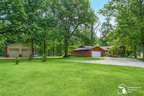 8600 Jackman Rd, Temperance, MI 48182 photo 4