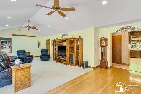 8600 Jackman Rd, Temperance, MI 48182 photo 23