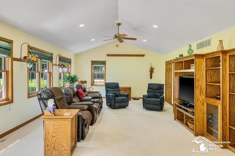8600 Jackman Rd, Temperance, MI 48182 photo 22