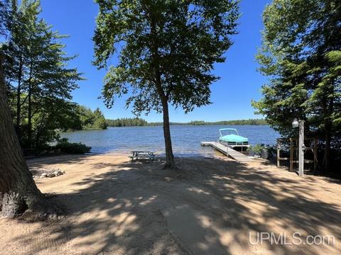 e6990 Crossover Road, Munising, MI 49862 photo 52