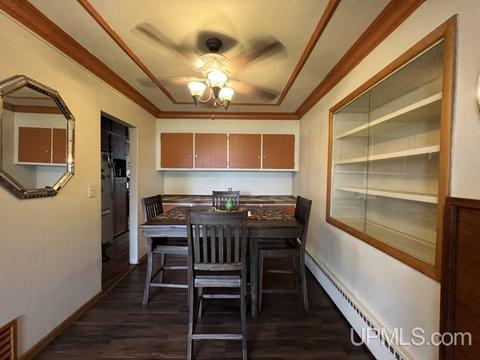 321 E Varnum, Munising, MI 49862 photo 4