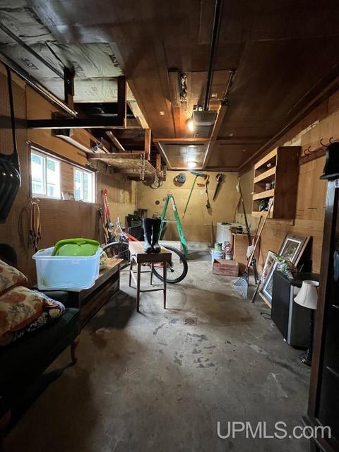 321 E Varnum, Munising, MI 49862 photo 24