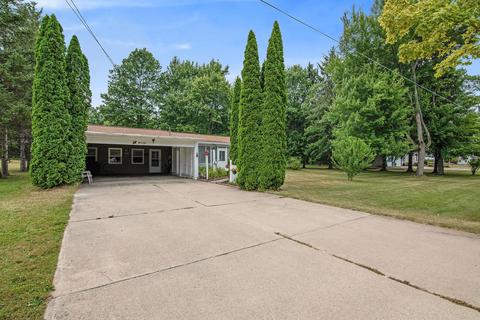 9870 Marshall, Birch Run, MI 48415 photo 4