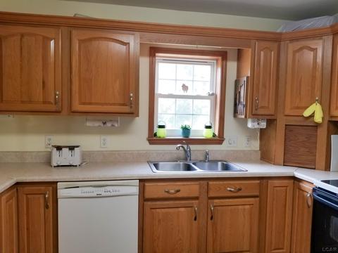 2080 Academy Rd, Adrian, MI 49221 photo 5