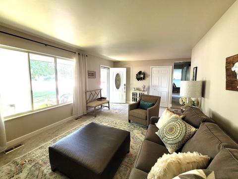 617 W Pierson, Flushing, MI 48433 photo 7