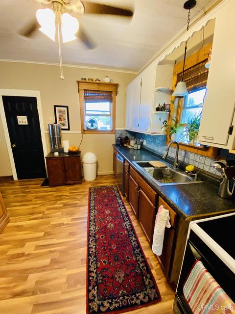 624 Iron St, Ishpeming, MI 49849 photo 8