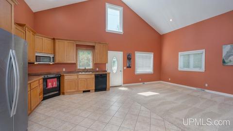 5404 18th Rd, Escanaba, MI 49829 photo 13