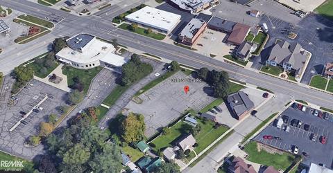 32875 Utica, Fraser, MI 48026