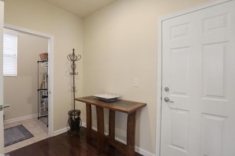 49164 Cranbrook Dr, Macomb, MI 48044 photo 14