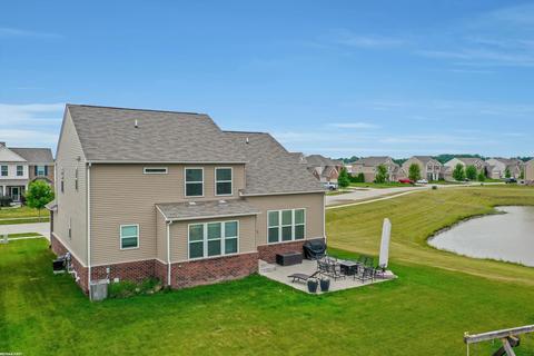 49164 Cranbrook Dr, Macomb, MI 48044 photo 27