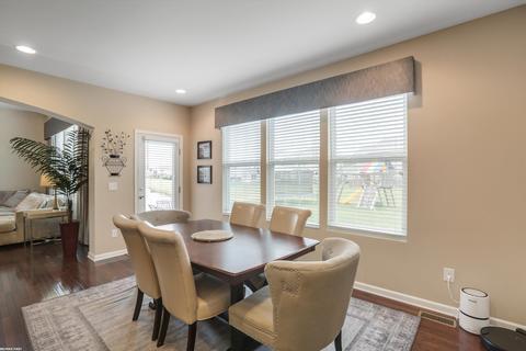 49164 Cranbrook Dr, Macomb, MI 48044 photo 11