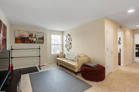 49164 Cranbrook Dr, Macomb, MI 48044 photo 15