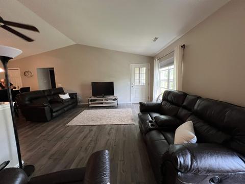 747 Eagle, Fenton, MI 48430 photo 33