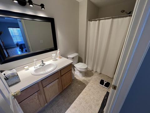 747 Eagle, Fenton, MI 48430 photo 17