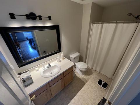 747 Eagle, Fenton, MI 48430 photo 14