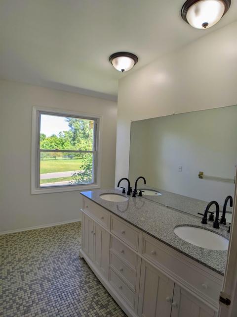 1117 River Frst, Flint, MI 48532 photo 13