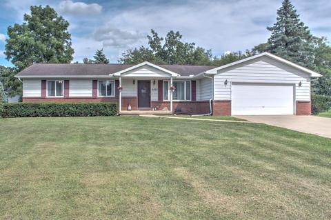 6885 Coachlite Dr, Tecumseh, MI 49286 photo 1
