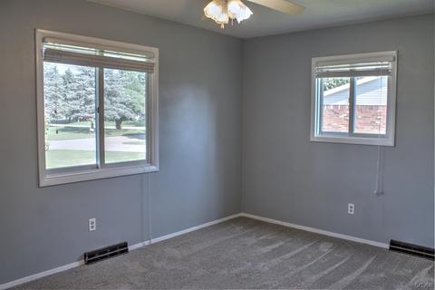 6885 Coachlite Dr, Tecumseh, MI 49286 photo 13