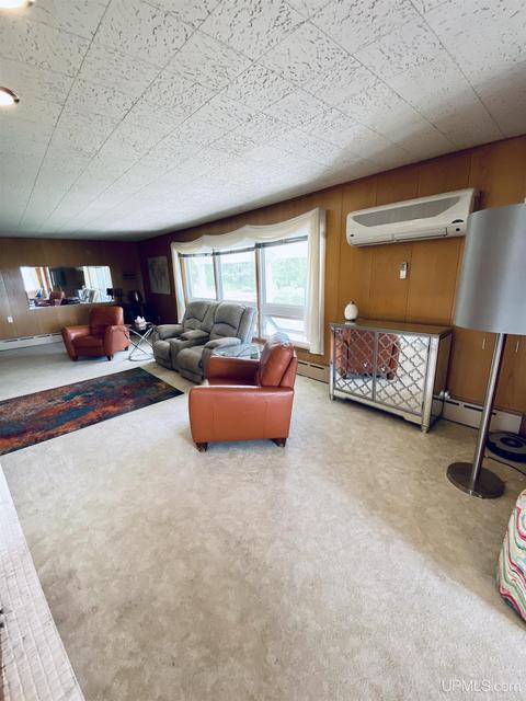 700 Mather Ave, Ishpeming, MI 49849 photo 4