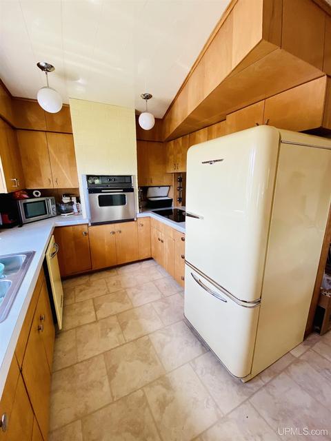 700 Mather Ave, Ishpeming, MI 49849 photo 17