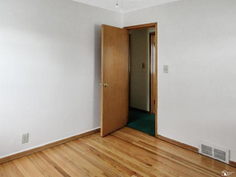 1350 Arbor Ave, Monroe, MI 48162 photo 11