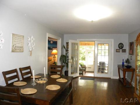 910 Comstock, Adrian, MI 49221 photo 11