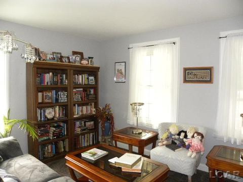 910 Comstock, Adrian, MI 49221 photo 15