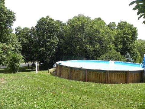 910 Comstock, Adrian, MI 49221 photo 40