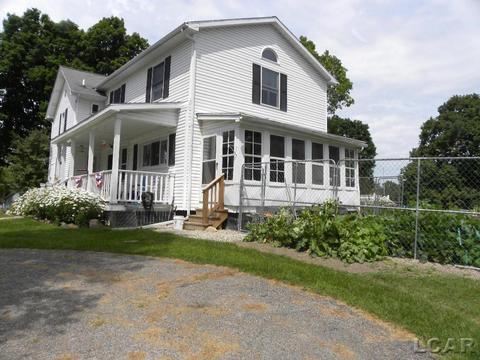 910 Comstock, Adrian, MI 49221 photo 33